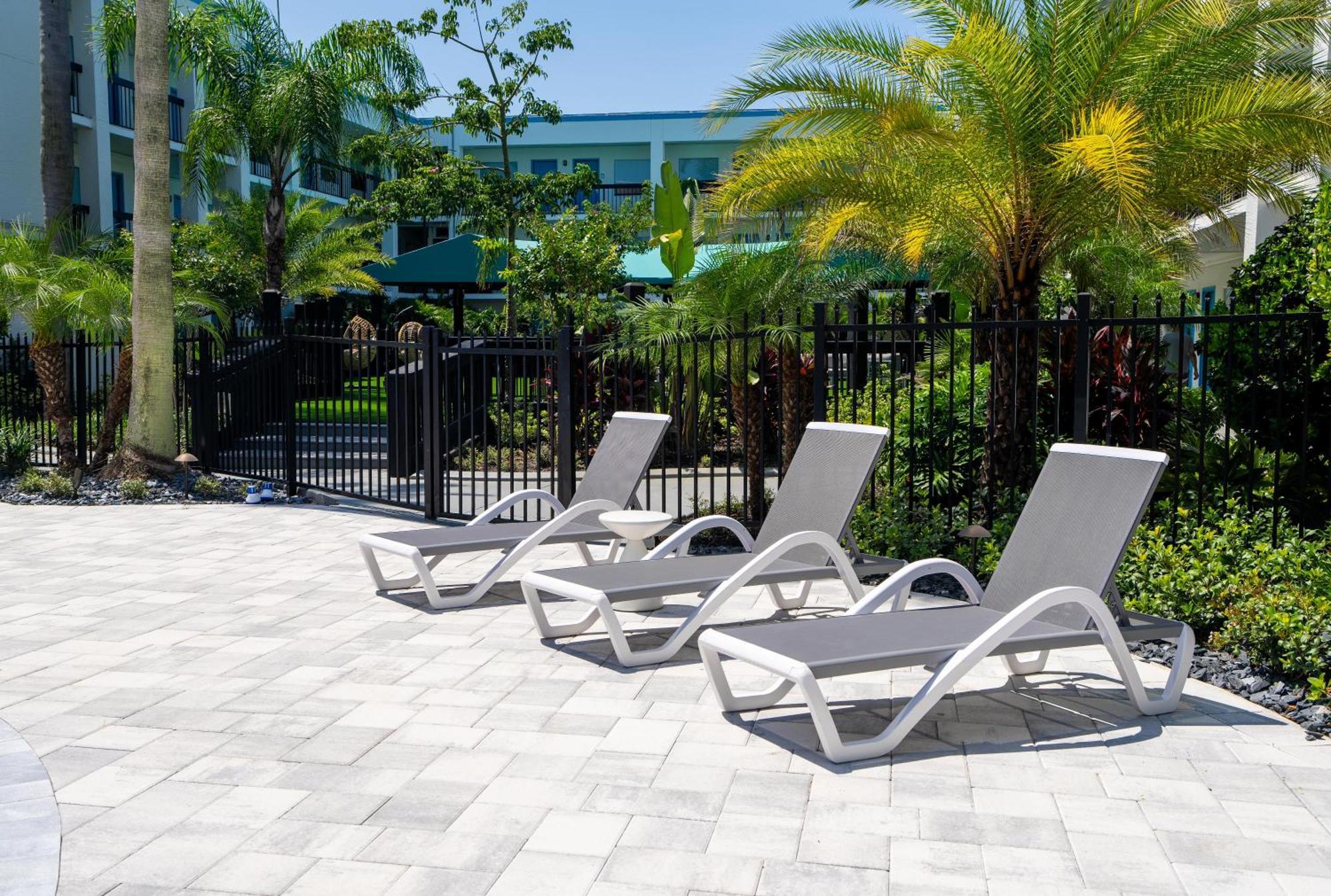 Oasis Bay Suites, Tampa, Busch Gardens, Usf Extérieur photo