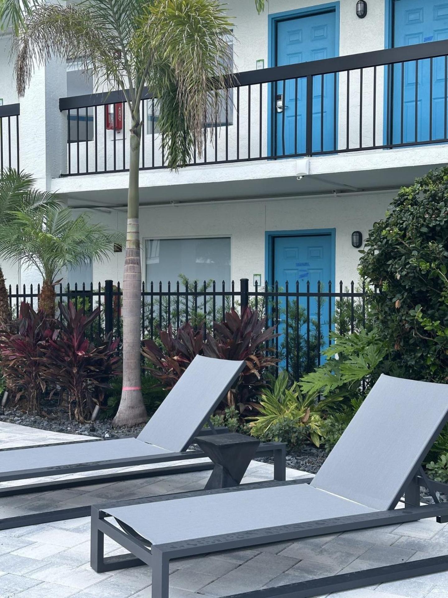 Oasis Bay Suites, Tampa, Busch Gardens, Usf Extérieur photo